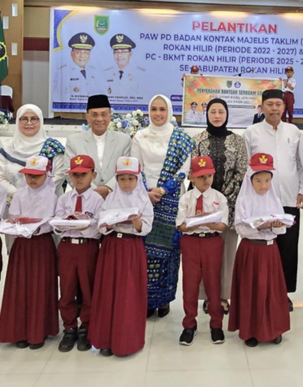 Dikukuhkan Sebagai Ketua BKMT Rohil, Karmila Serukan Perangi Narkoba dan Degradasi Moral